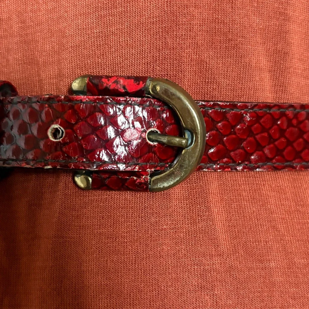 Etienne Aigner Vintage Womens Red Snakeskin Embossed Leather Skinny‎ Belt 26